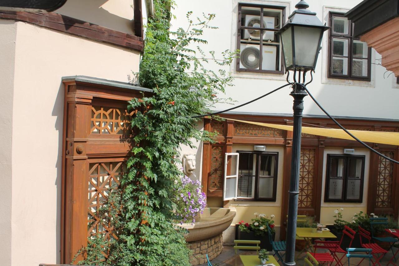 Zwinger Apartman Sopron Eksteriør billede